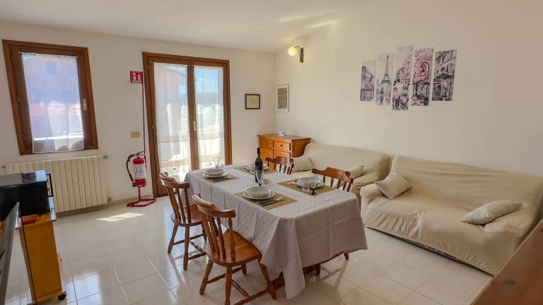 Child-friendly pleasant rental apartment with barbeque & terrace | Pets are welcome — photo 2