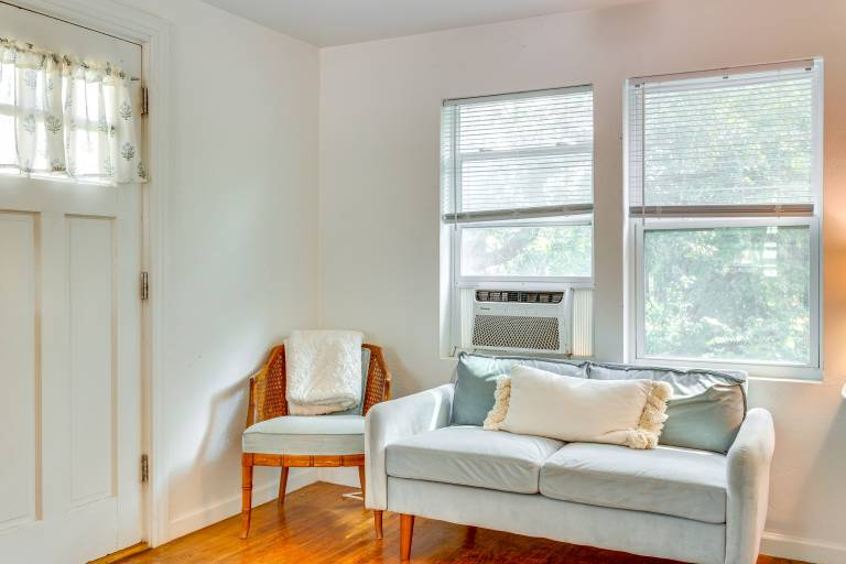 Cozy Studio in Heart of OKC Plaza District! — photo 5