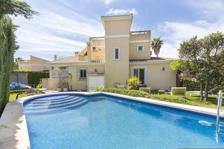 Villa Los Belones