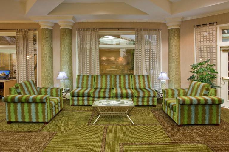 La Quinta by Wyndham Haywood Mall-Near Greenville Downtow — photo 5