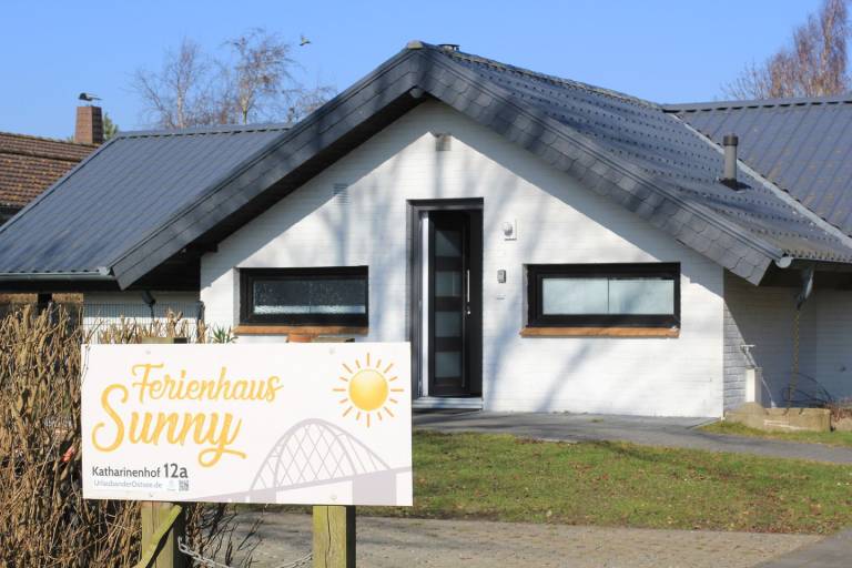 Gemütliches Ferienhaus "Sunny" im dänischen Stil mit 3 Schlafzimmern auf Fehmarn — photo 2