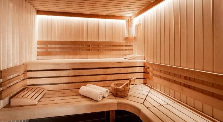 Les Couadzous Samoens Centre, Sauna, Jacuzzi, 6 chambres, 7 salles de bains, 16 pers 250 m2 — photo 2