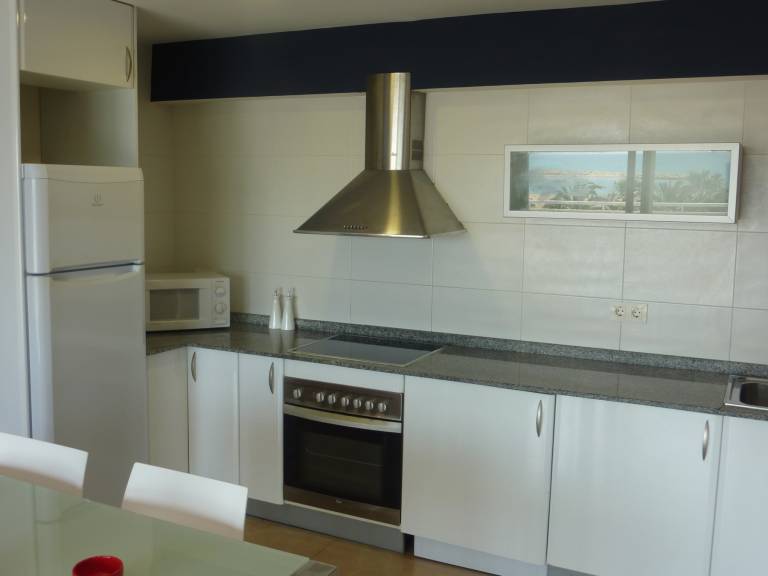 Holiday apartment with patio & yard — photo 5