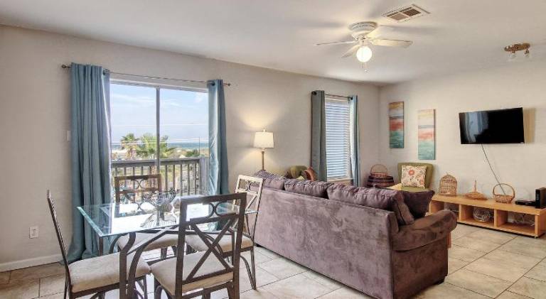 Leeward 9303 in Corpus Christi, TX