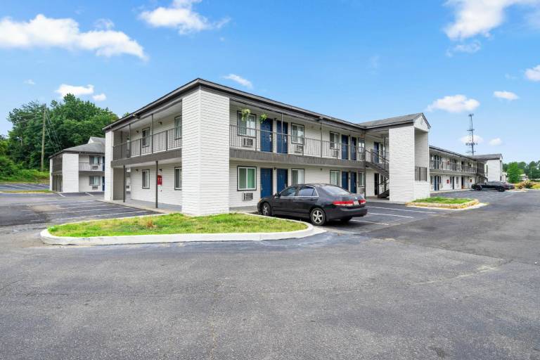 Southern Suites Kennesaw — photo 4