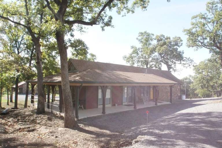House Tenkiller Ferry Lake