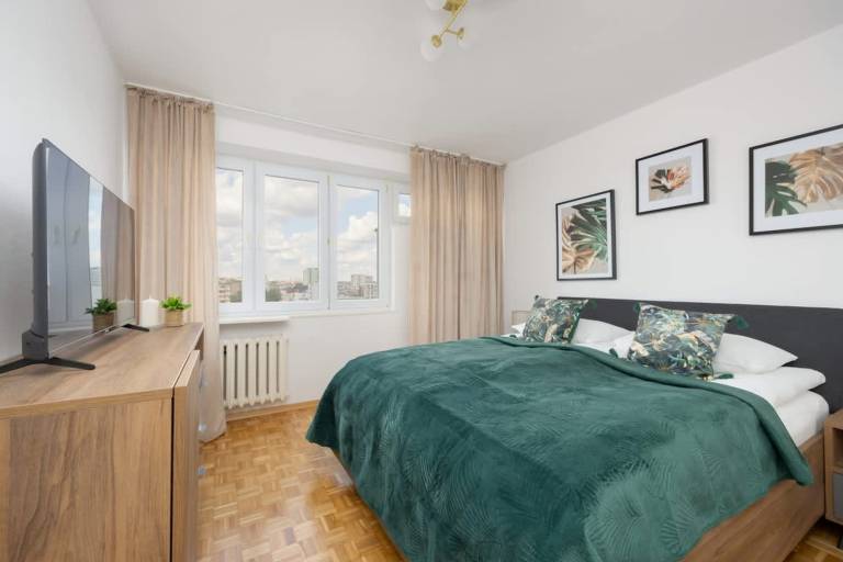 Family-oriented lovely apartment with fast internet | Pets are welcome — photo 2