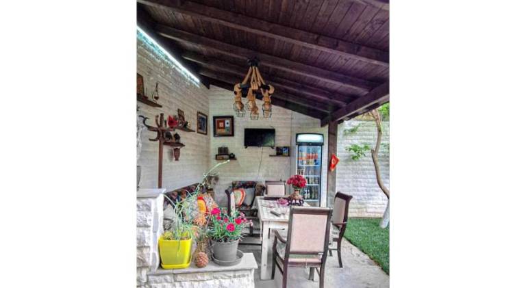 Guesthouse Alvaro Kadiu — photo 3