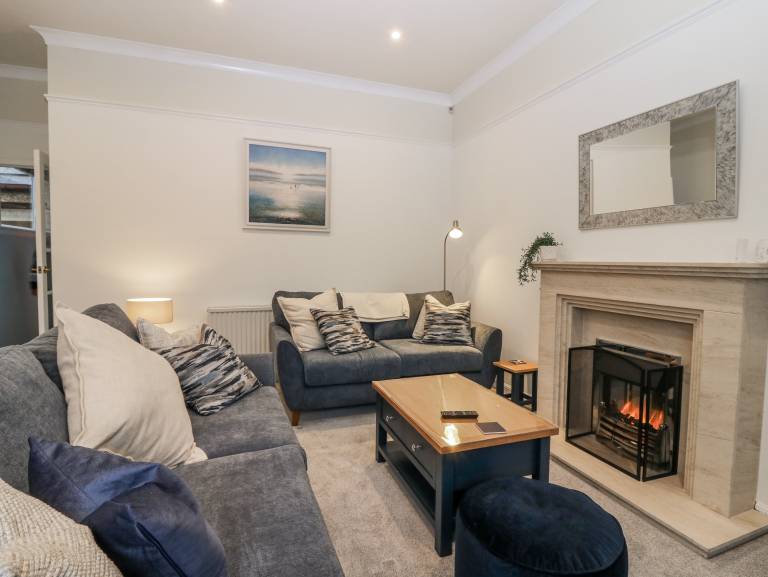 Family-oriented beautiful cottage with garden | Beach view | Pets are welcome — photo 3