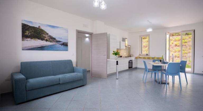 Villa with 2 rooms for 6 persons — photo 3