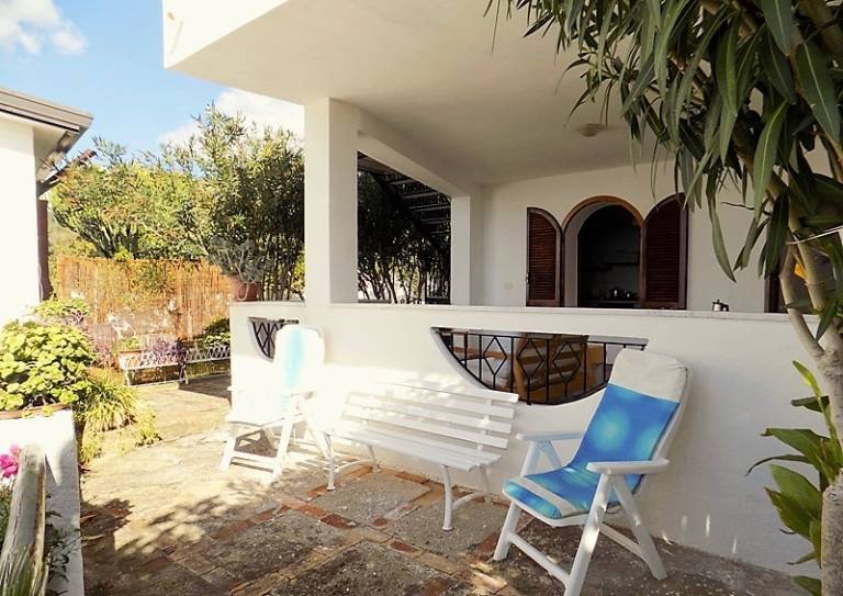 Family-friendly rental apartment with yard | Next to the beach | Pet-friendly — photo 5