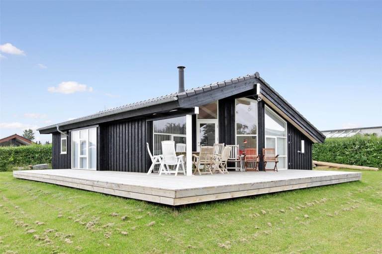 Hus  Ajstrup Strand