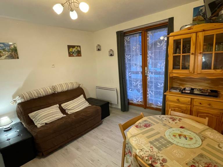 Studio with 1 room for 4 persons — photo 3