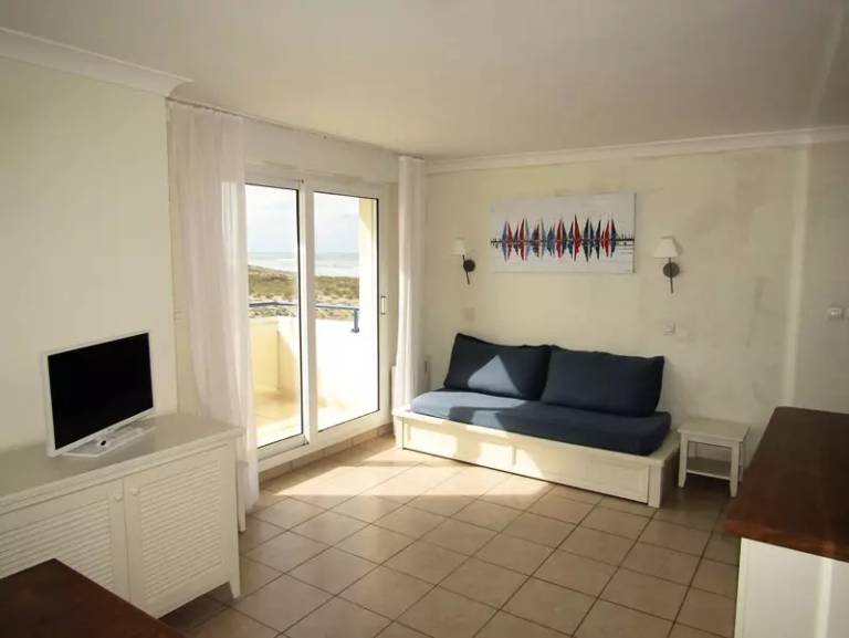 Nice holiday apartment with yard & private pool | Beach nearby | Dogs allowed — photo 2