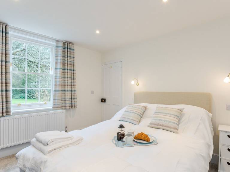 Cottage  Lymington