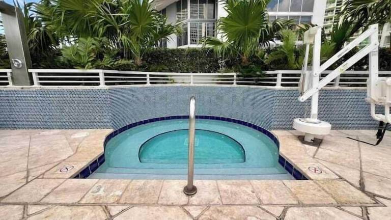 Apartment Coconut Grove