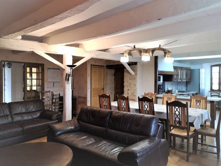 House with patio, barbecue & private pool | Nature view — photo 3