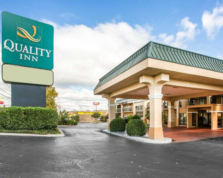 Quality Inn Goodlettsville in Goodlettsville, TN