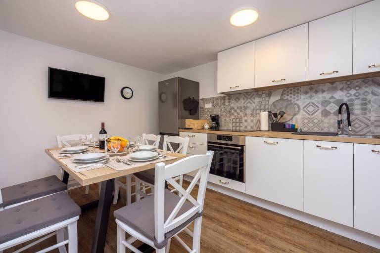 Rental apartment with barbecue, patio & garden | Sea view | Pets allowed — photo 2