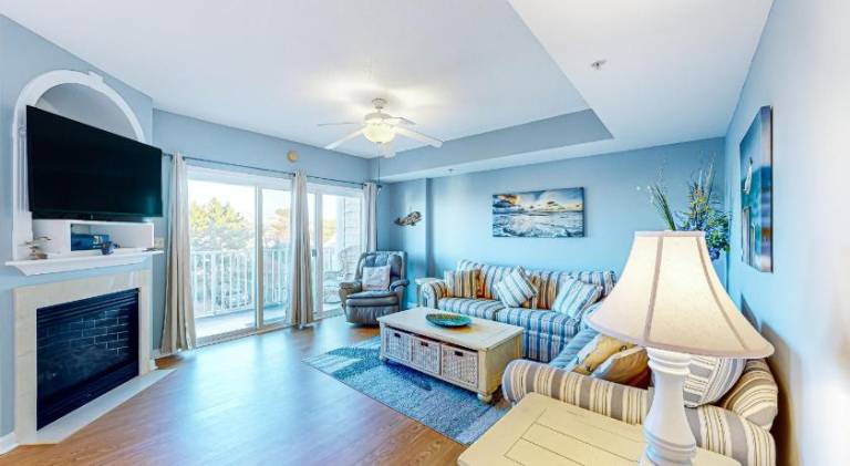 Lovely rental apartment with pool & terrace | Beach nearby | Pets are welcome in Ocean City, MD