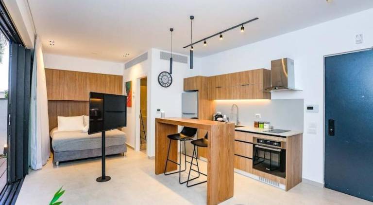 Holiday apartment | Next to Dizengoff Street | Close to the beach | Pet-friendly — photo 2