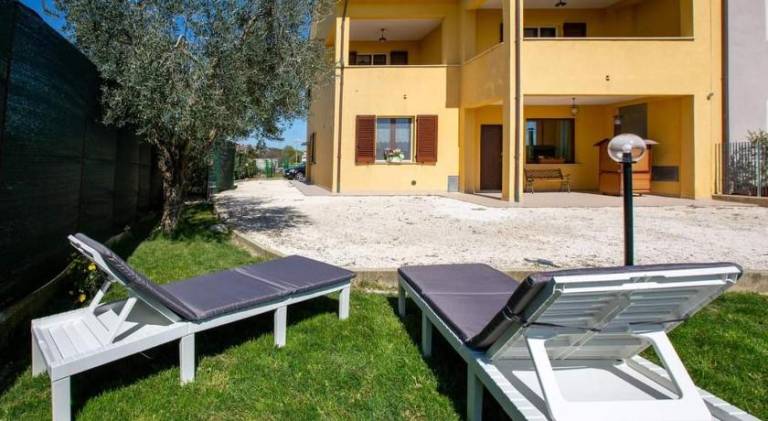 House with 2 rooms for 6 persons — photo 4