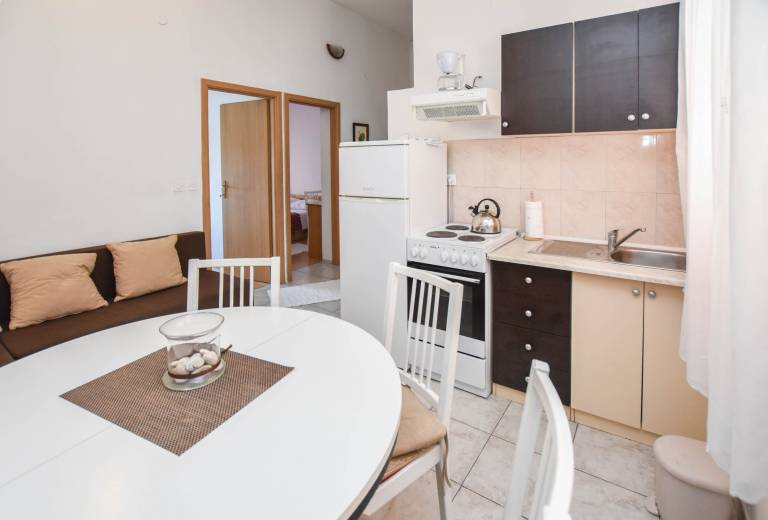 Apartment with BBQ | Sea view in Biograd na Moru