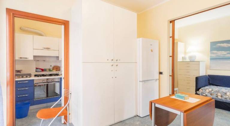 Apartment with 1 room for 4 persons — photo 3