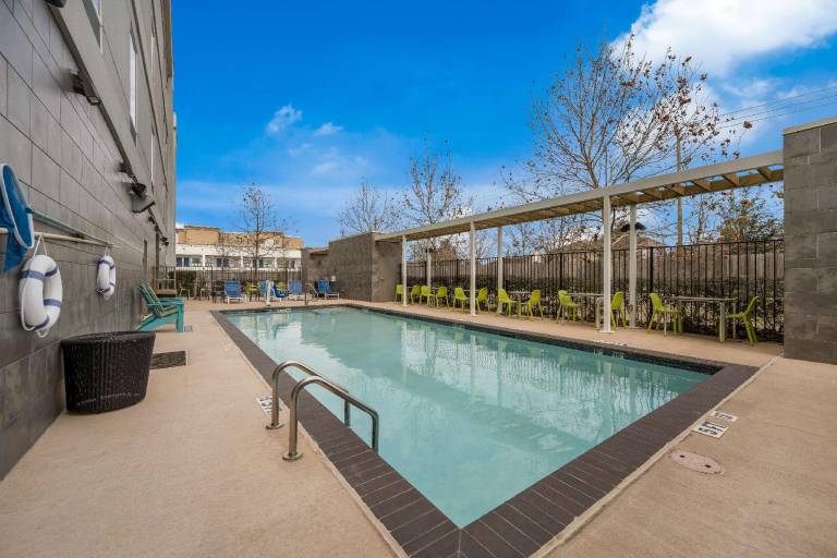Home2 Suites by Hilton Baytown — photo 4