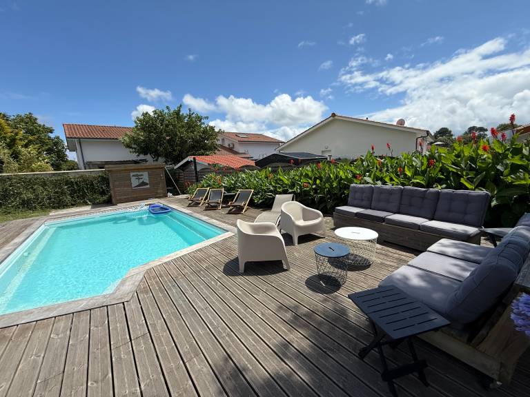 Fully equipped ample house with private pool & yard | Pets allowed in Biscarrosse