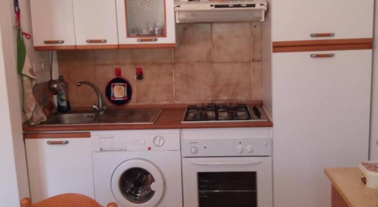 House with 2 rooms for 4 persons — photo 3
