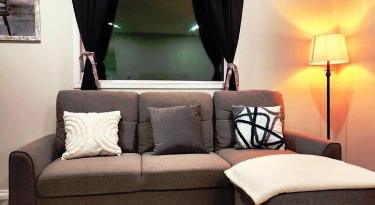 Apartment with 2 rooms for 6 persons in Whitehorse, YT