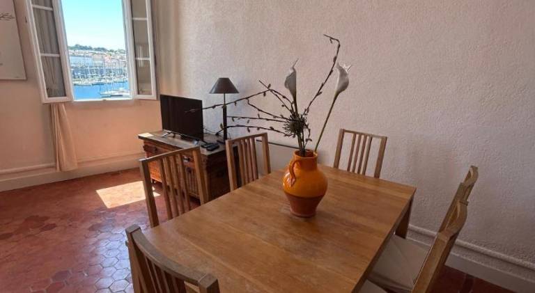 Rental apartment with 2 rooms for 6 persons — photo 5