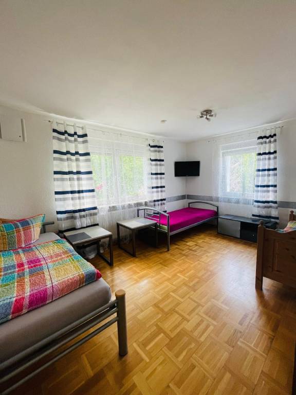 Zwei Ferienwohnungen mit Grillplatz und Garten