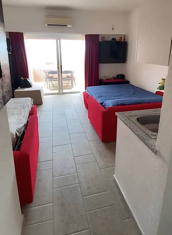 Studio 'La Terrazza Di Bonifacio' with Sea View, Wi-Fi and Air Conditioning — photo 3