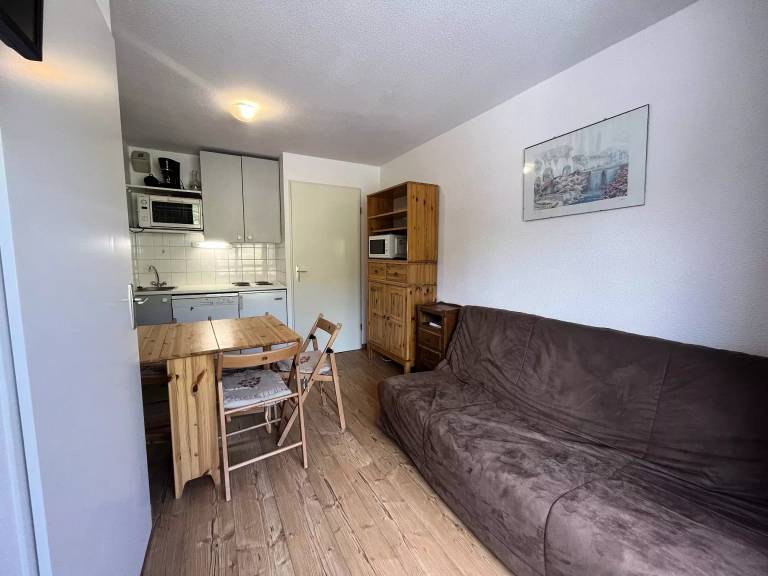 Apartment with 1 room for 4 persons — photo 3