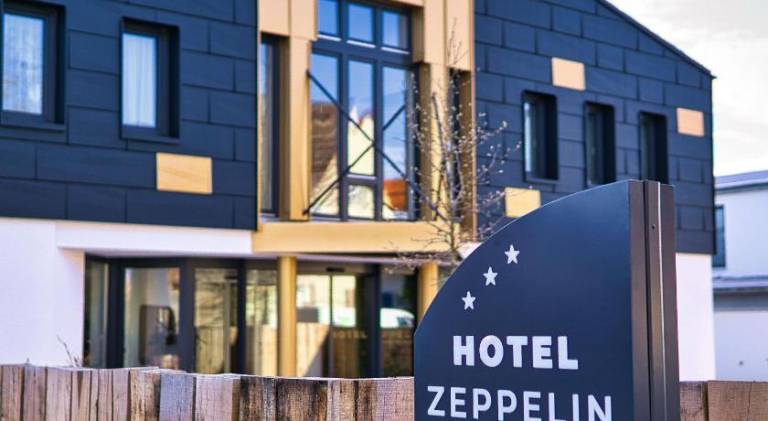 Hotel Zeppelin