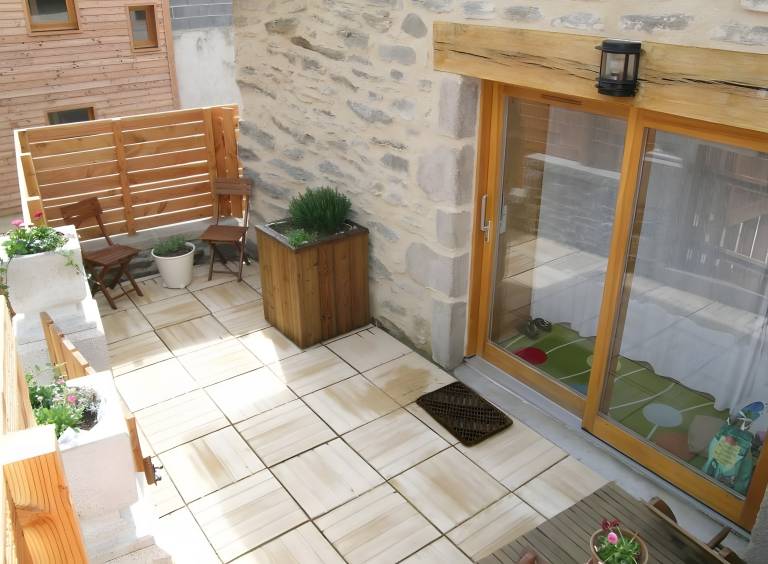 At the Song of the Fountain – La Bruyère Cottage – St Laurent les Bains — photo 2