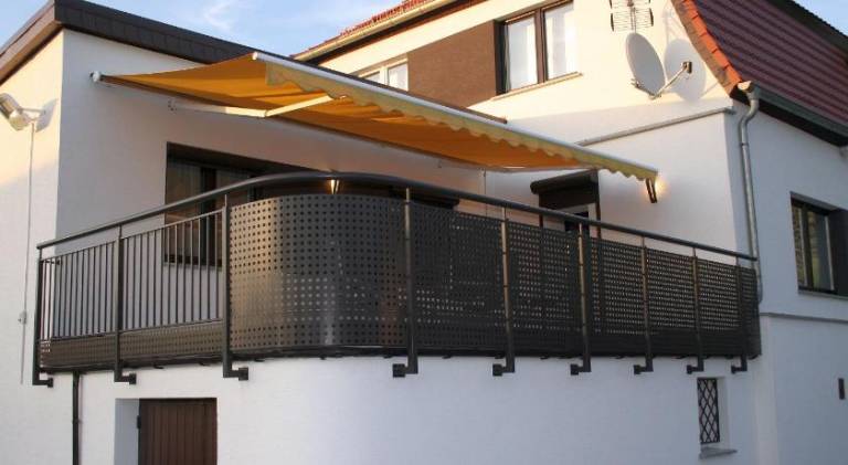 Holiday apartment with barbeque, patio & yard — photo 5