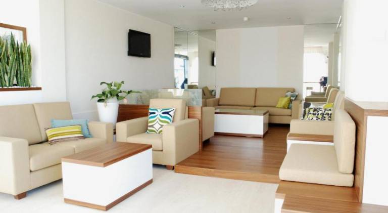Hotel Baya - in centro, sul mare — photo 4