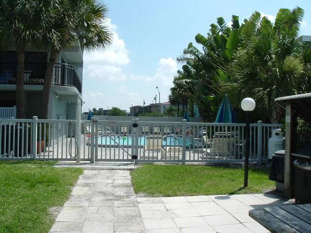 Resort Treasure Island