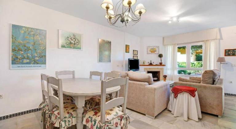 Lovely vacation home with pool & garden | Pets are welcome — photo 3