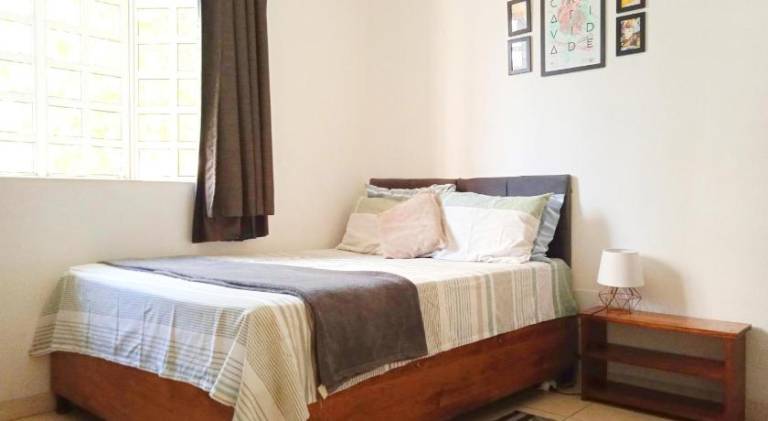 Suite com banheiro super espacosa — photo 2