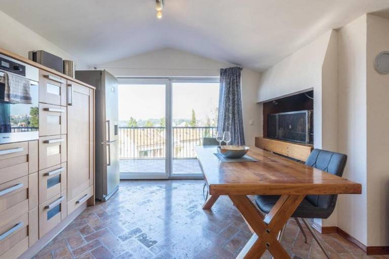 Fully equipped big apartment with terrace | Sea view | Pets allowed — photo 4
