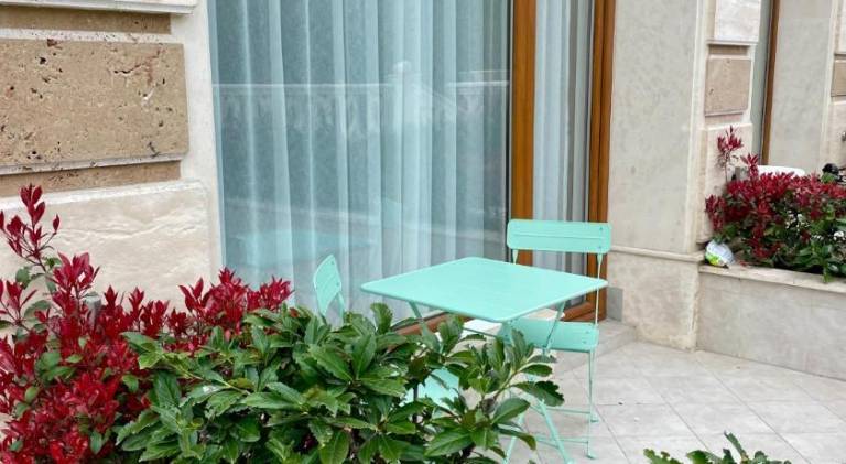 Fully equipped charming apartment with terrace & private pool | Beach nearby | Pets are welcome — photo 5