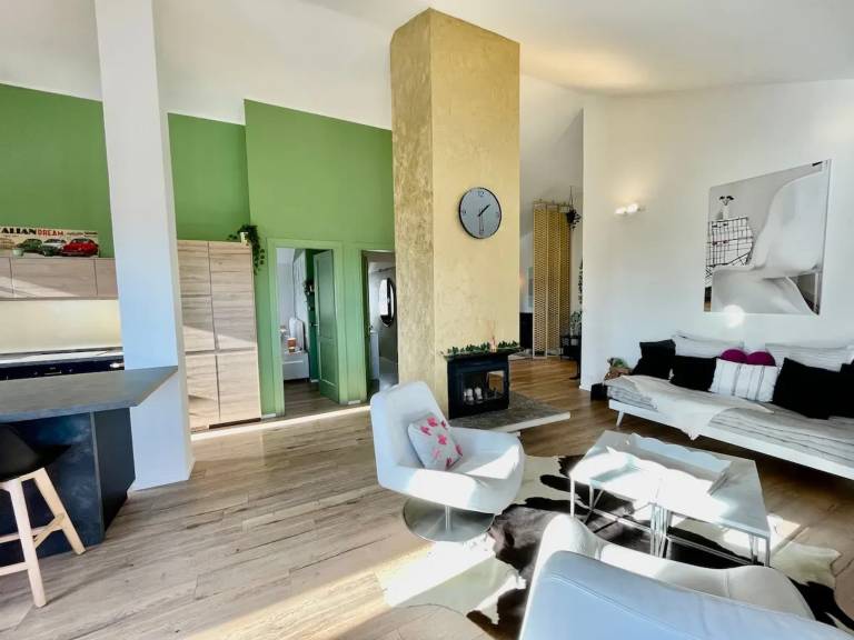 Moderner Apartment in Nebbiuno mit Aussicht