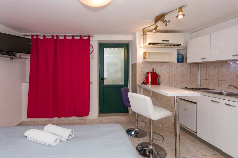 Modern and practical studio in the heart of Split — photo 3
