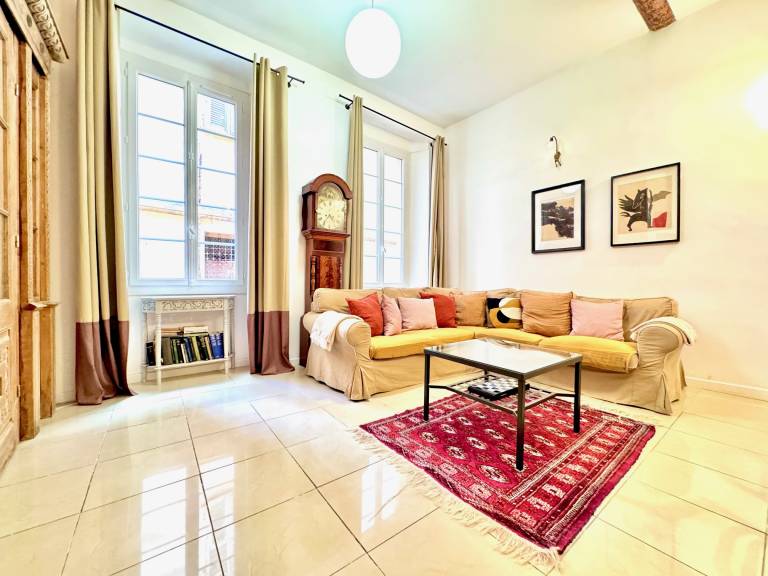 Fully equipped pleasant rental apartment | Next to Castle Hill | Beach nearby | Pet-friendly — photo 3