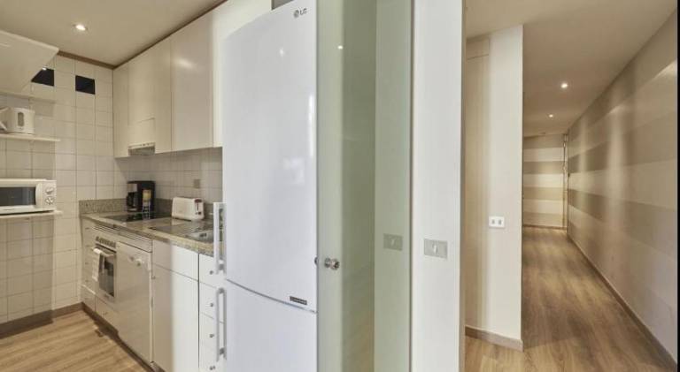Apartment with patio | Close to Casa Batlló — photo 4