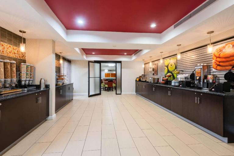 La Quinta Inn & Suites Summersville/New River National Park — photo 3